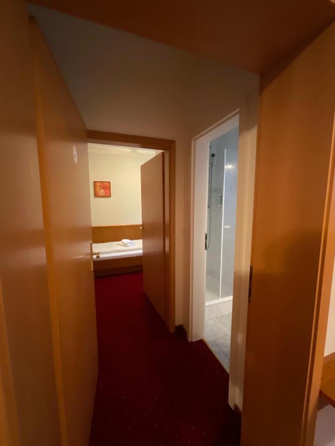 Gaststaette & Pension Waldschloesschen Oberhof  Eksteriør billede