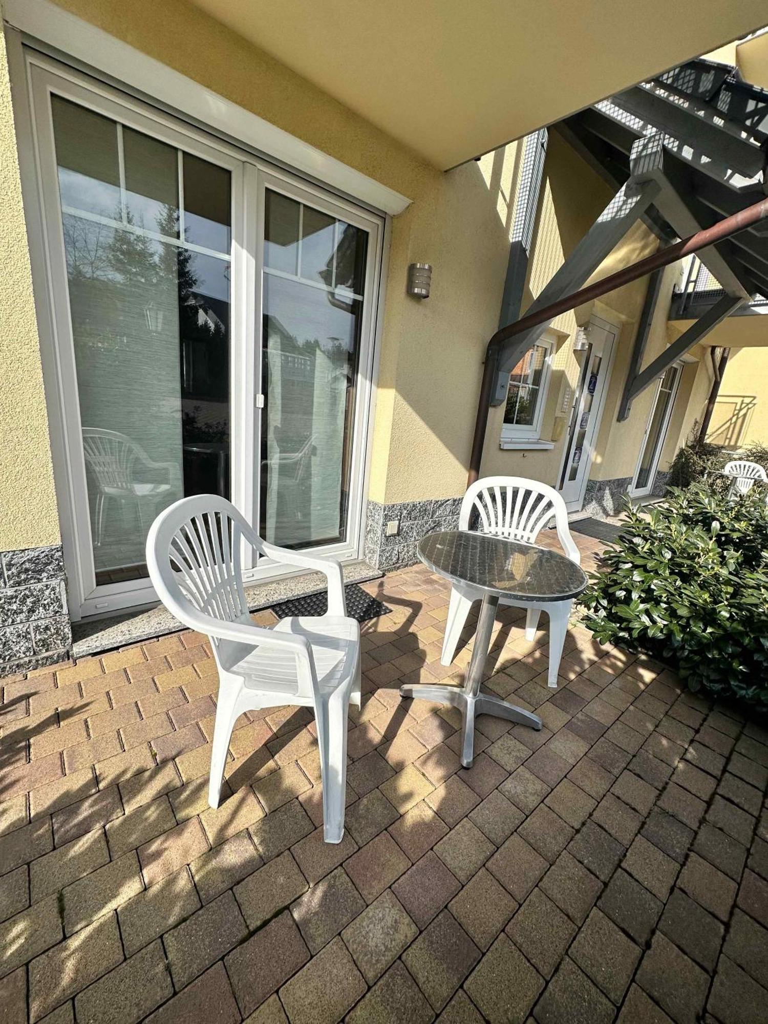 Gaststaette & Pension Waldschloesschen Oberhof  Eksteriør billede